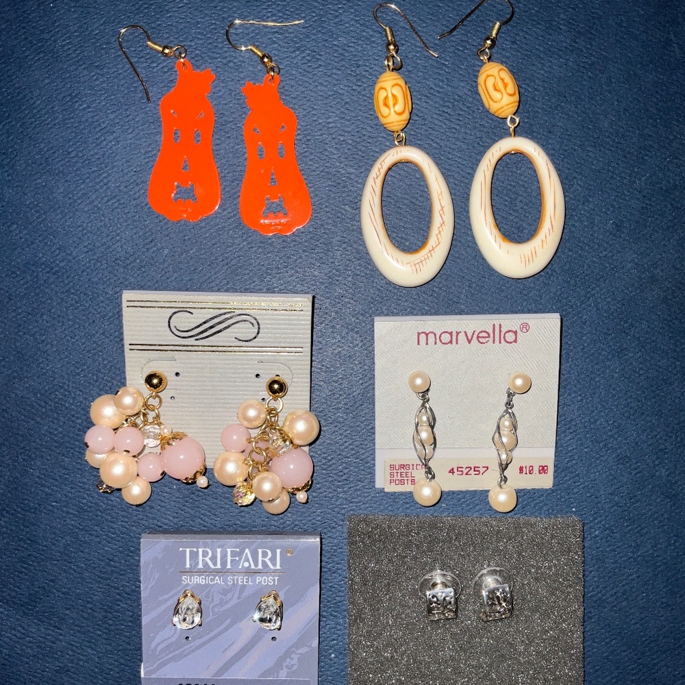 Vintage Costume Jewelry Lot - 6 Pairs of Statement Earrings